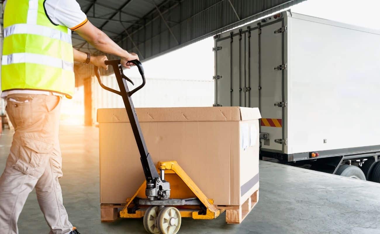 Our Services - Packaging and Delivery